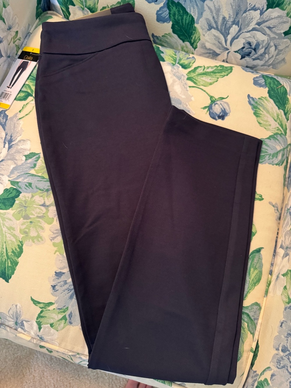 Dalia Size Small Navy Pull On Dress Pants with Faux Pocket. NWT